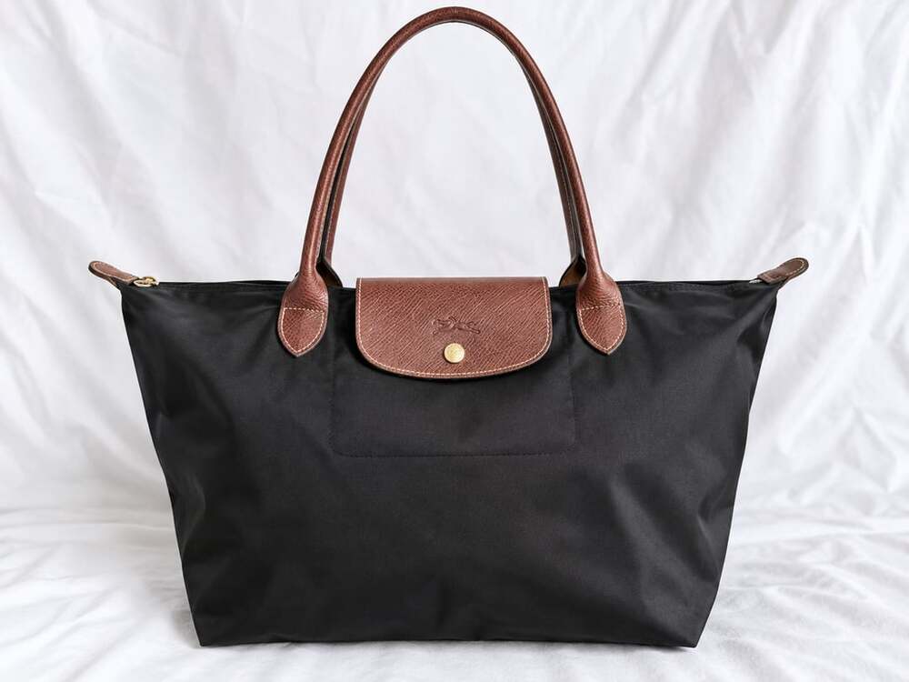 Longchamp Le Pliage Original Black Medium Handbag